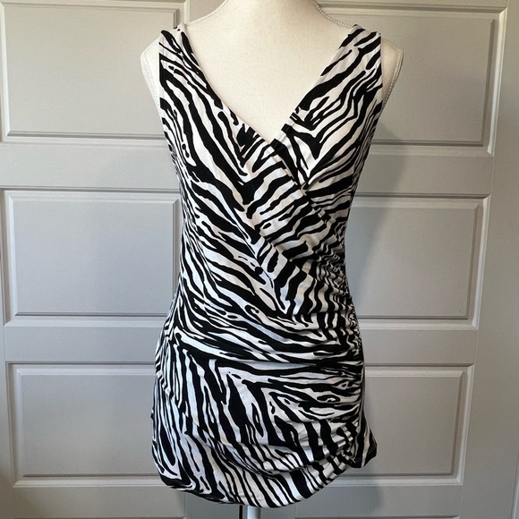 Express‎ Zebra Print Sleeveless Dress Ruched Bodycon Mini Dress Animal Print Med - Picture 1 of 5